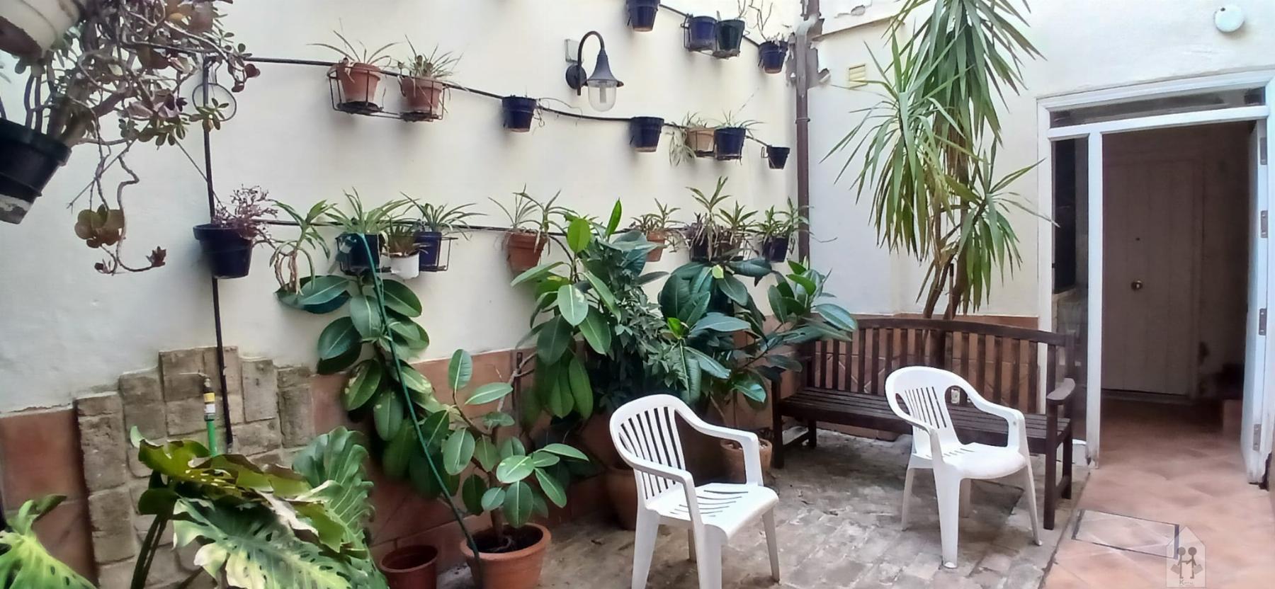 Venta de estudio en Sevilla