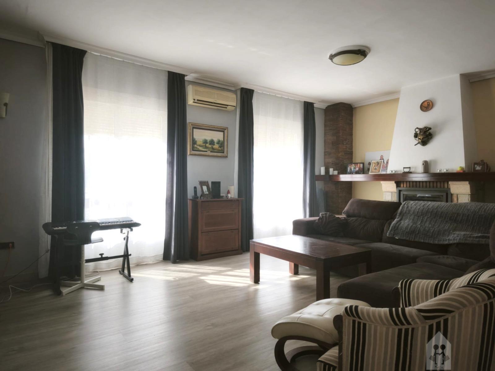 Venta de chalet en Mairena del Aljarafe