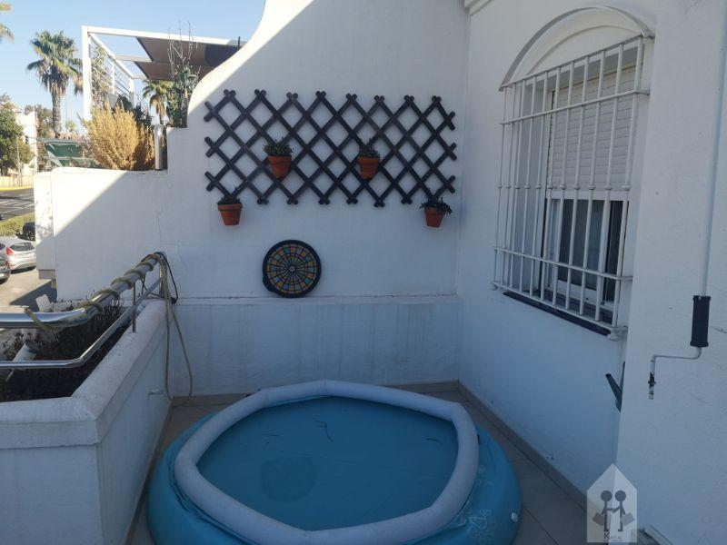 For rent of house in Tomares
