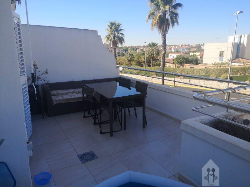For rent of house in Tomares