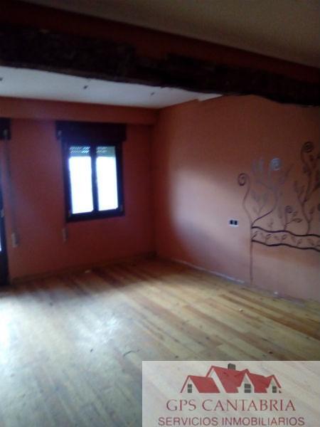 For sale of house in Torrelavega