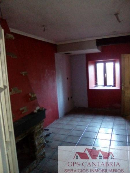 For sale of house in Torrelavega