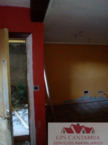 For sale of house in Torrelavega