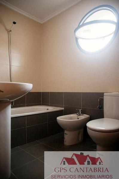 For sale of flat in Vargas