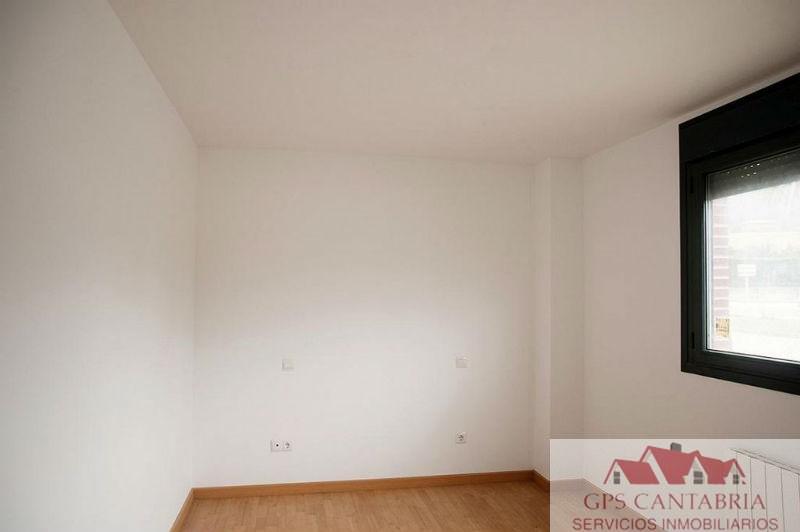 For sale of flat in Vargas