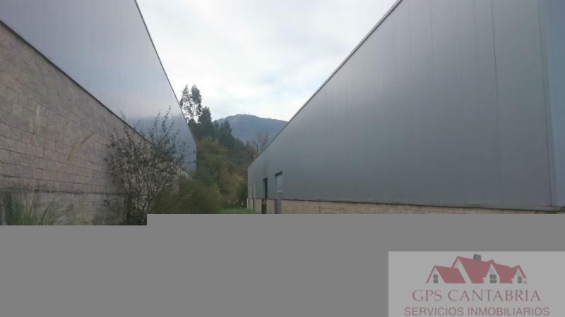 For sale of industrial plant/warehouse in San Felices de Buelna