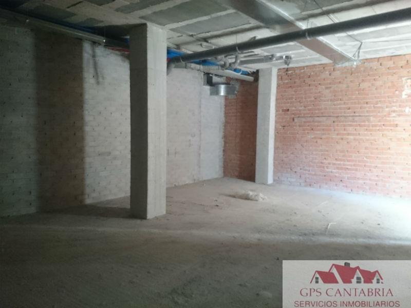 For sale of commercial in Torrelavega