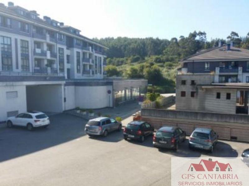 For sale of commercial in Piélagos