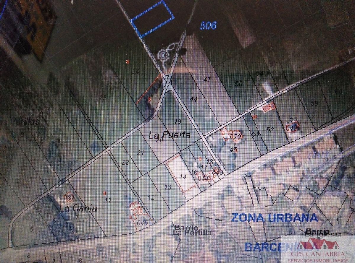 For sale of land in Piélagos