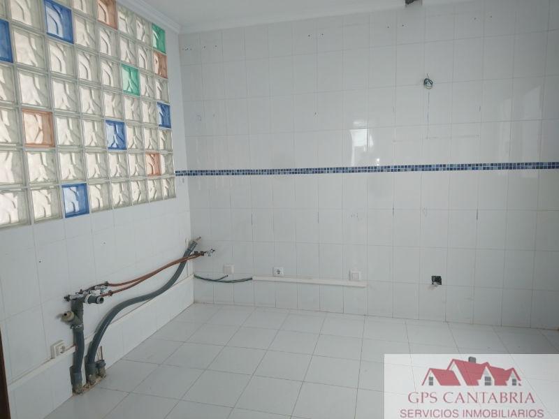 Venta de piso en Ampuero
