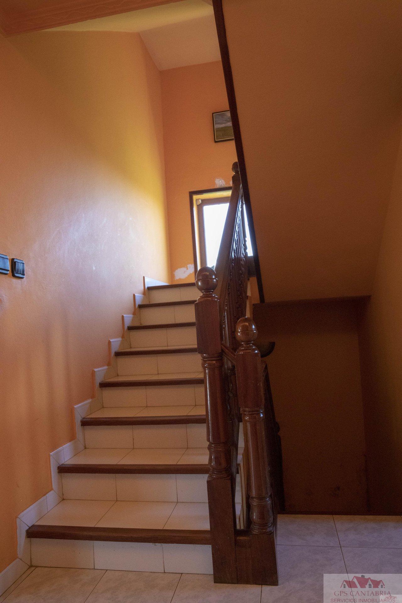 For sale of house in Quijas