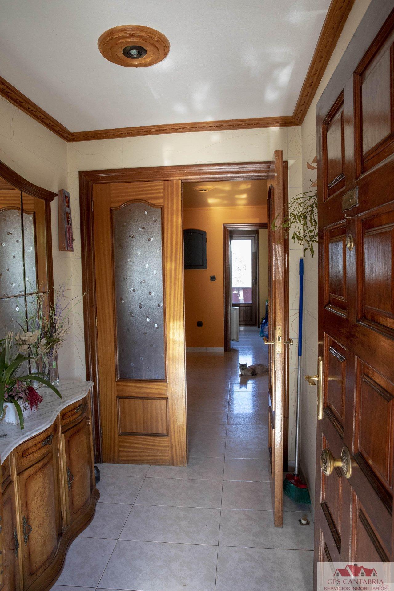 For sale of house in Quijas
