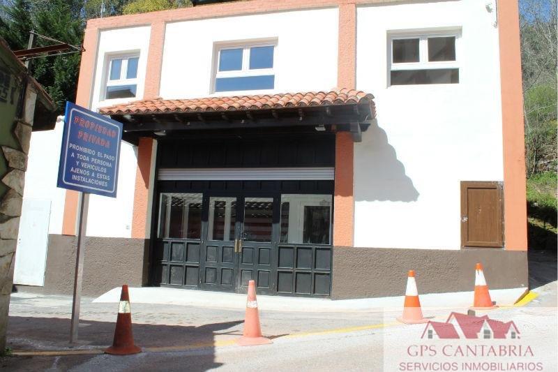 For sale of commercial in Puente Viesgo
