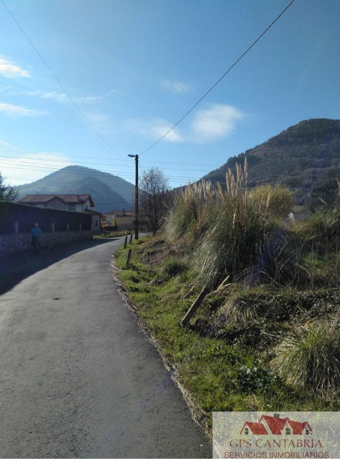 For sale of land in Los Corrales de Buelna