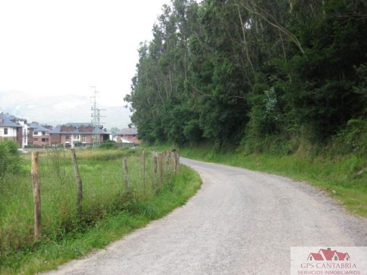 For sale of land in Guriezo