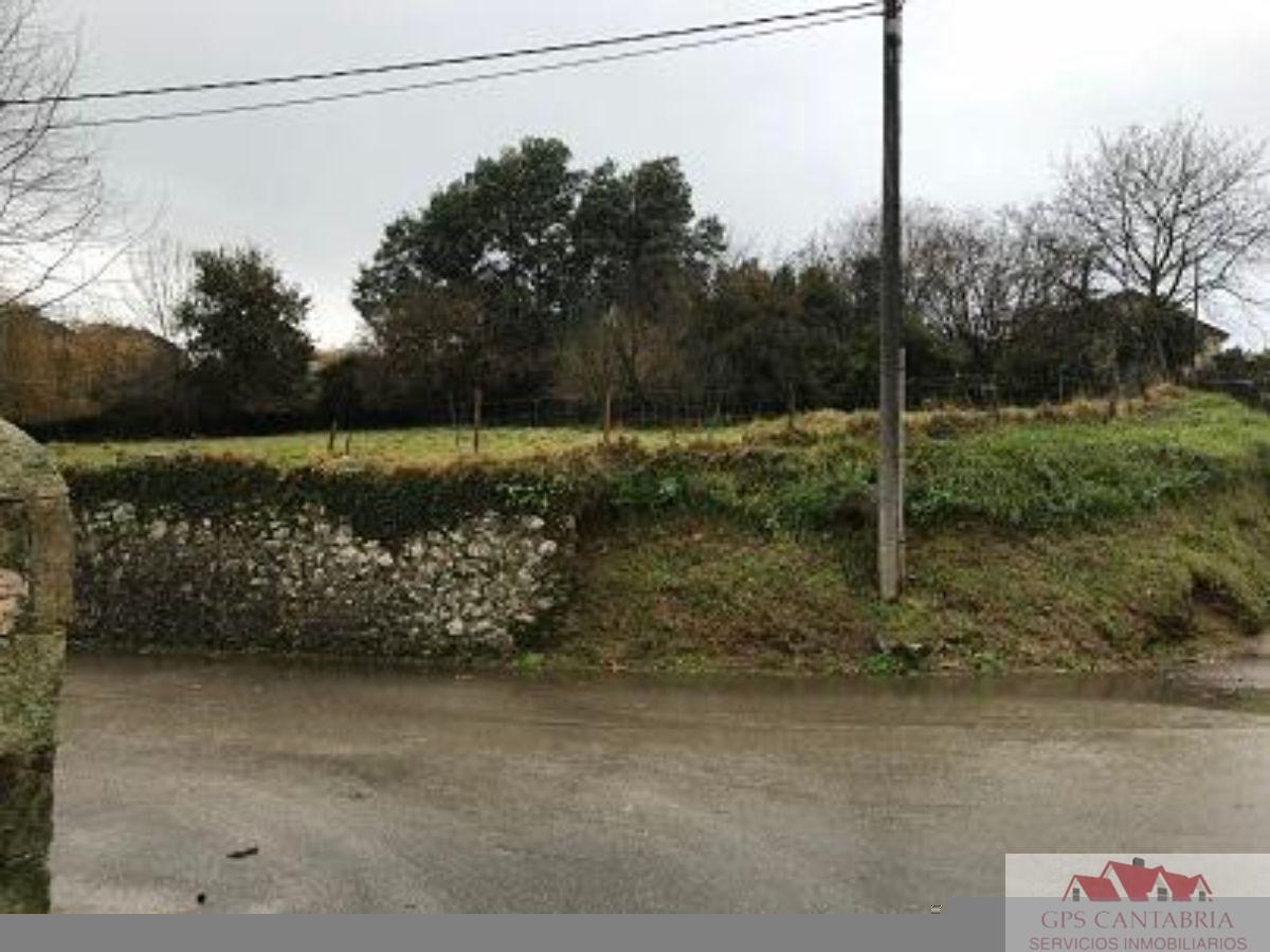 Venta de terreno en Villaescusa
