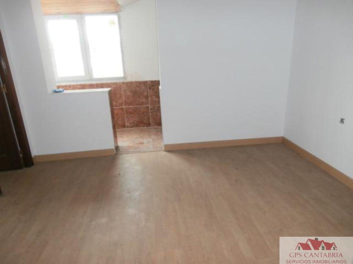 For sale of storage room in Torrelavega