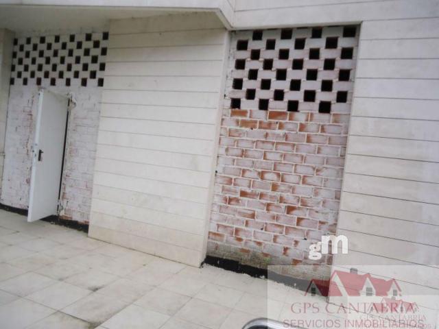 For sale of commercial in Guarnizo