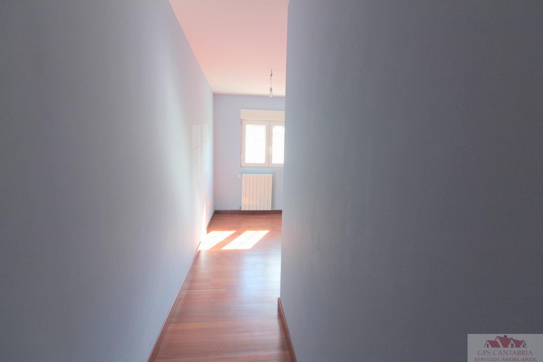 Venta de planta baja en Reinosa