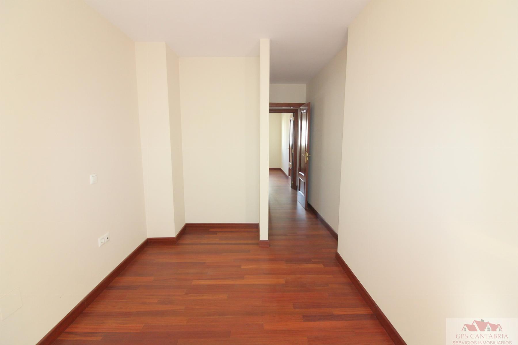 For sale of flat in Reinosa