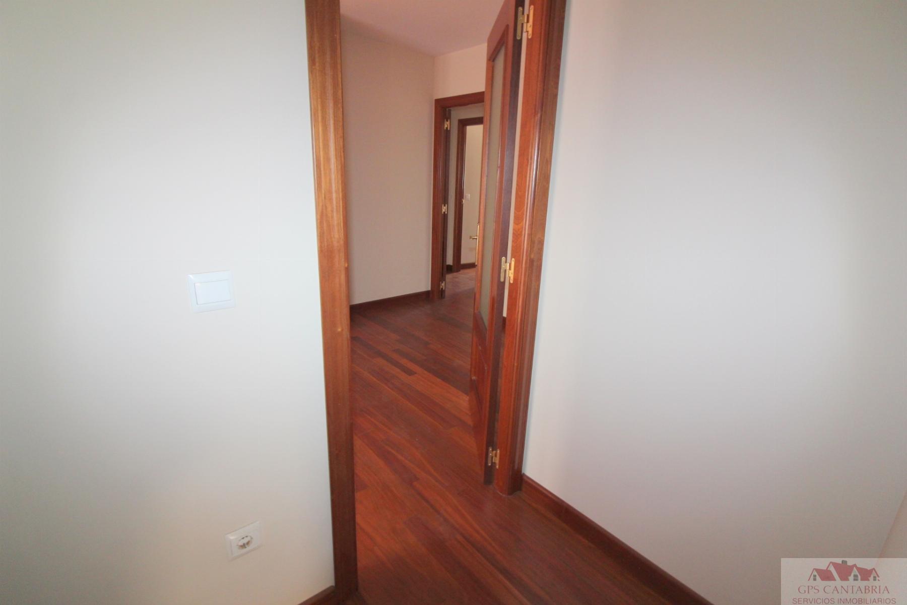 For sale of flat in Reinosa
