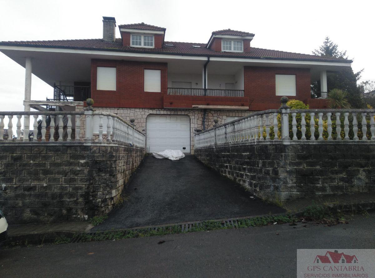 Venta de casa en Cacicedo