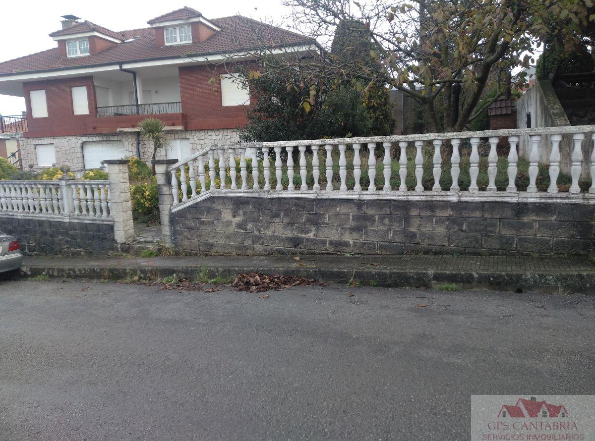 Venta de casa en Cacicedo