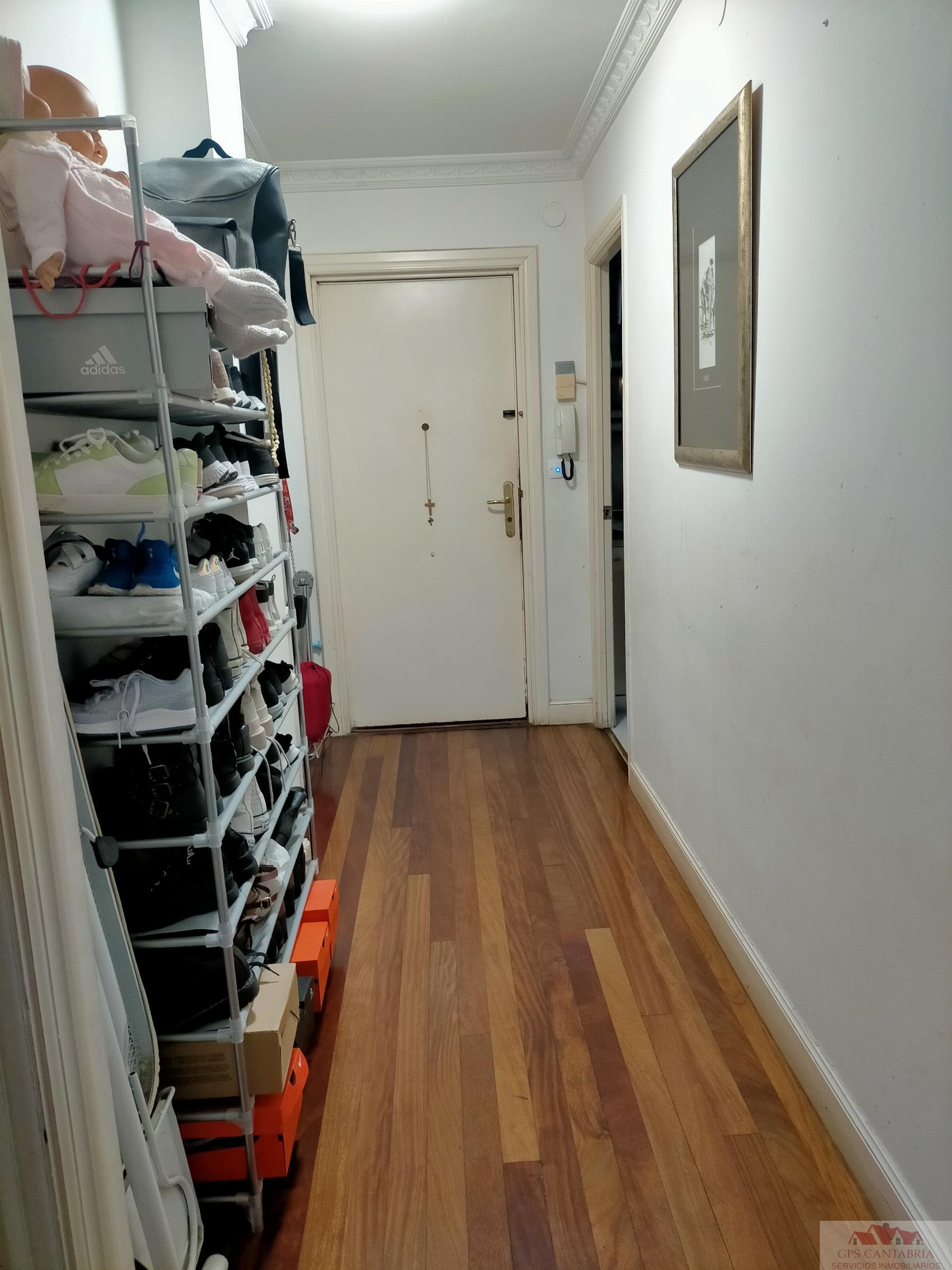 For sale of apartment in Santander