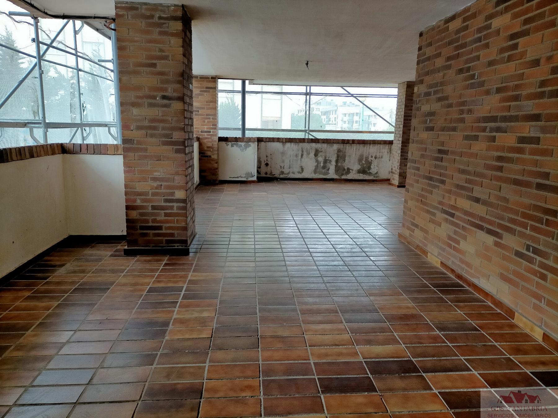 For sale of apartment in Santander