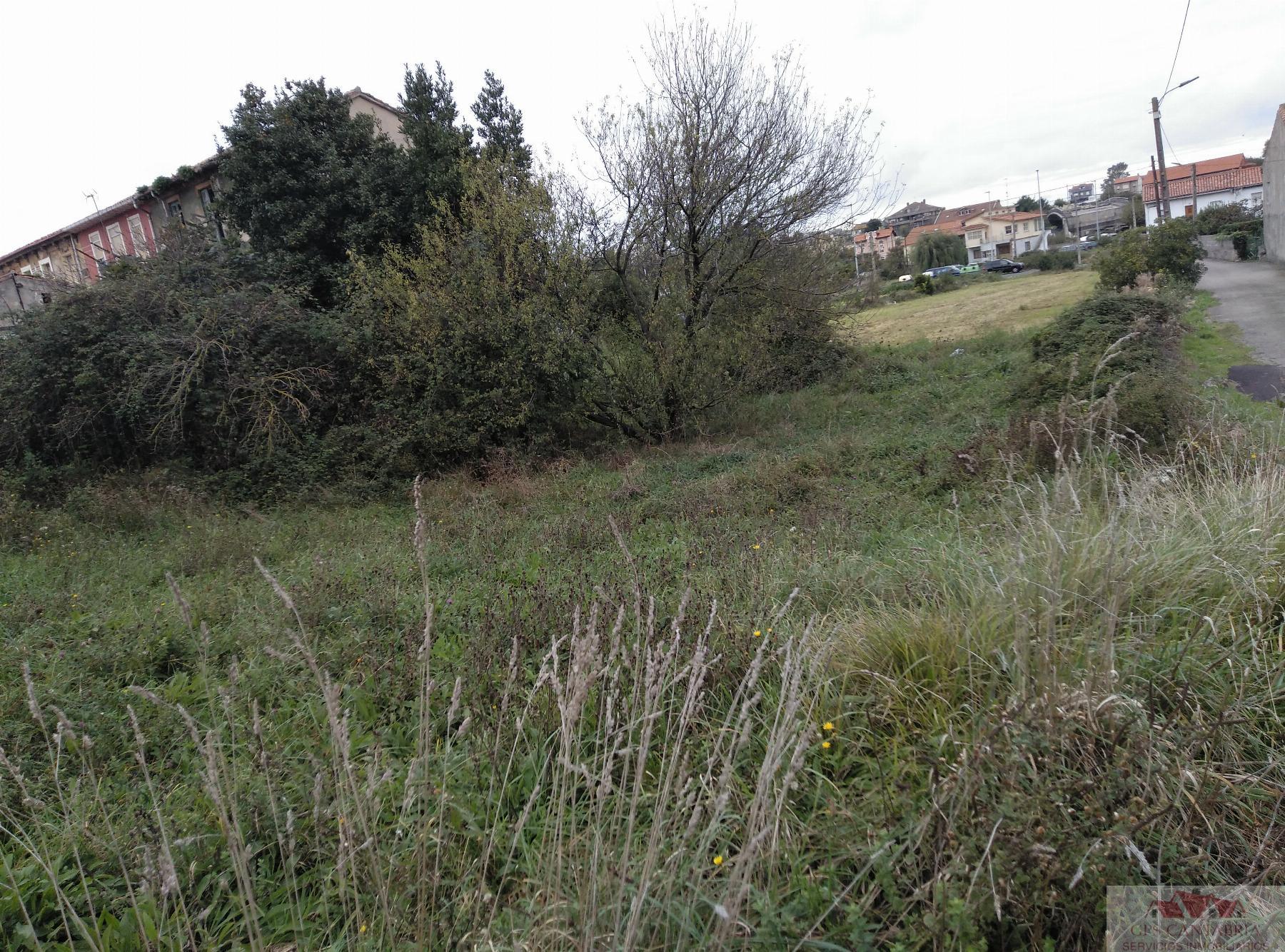 For sale of land in Santander