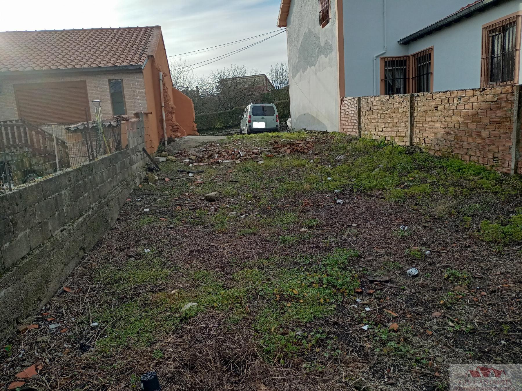 Venta de terreno en Hinojedo
