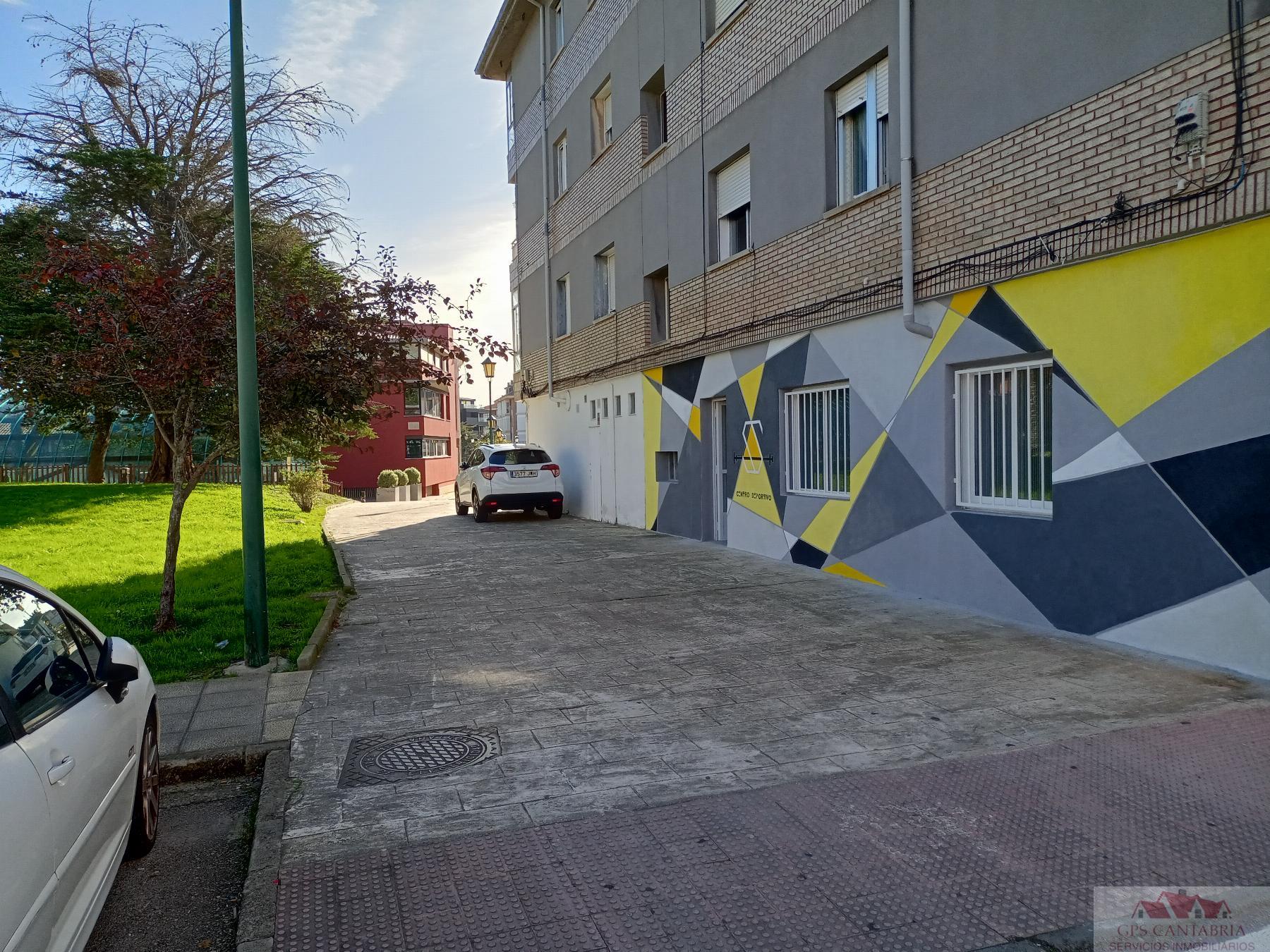Venta de local comercial en Suances