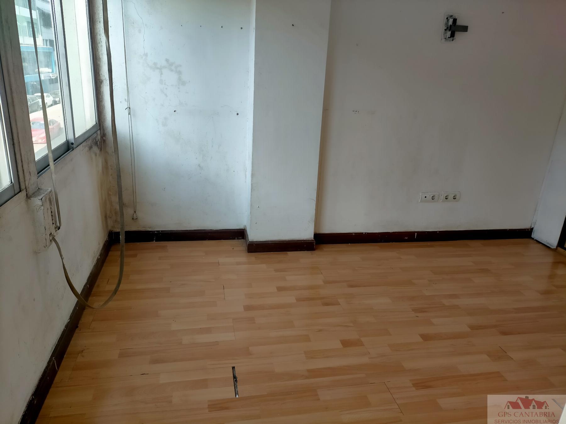 Venta de piso en Santander