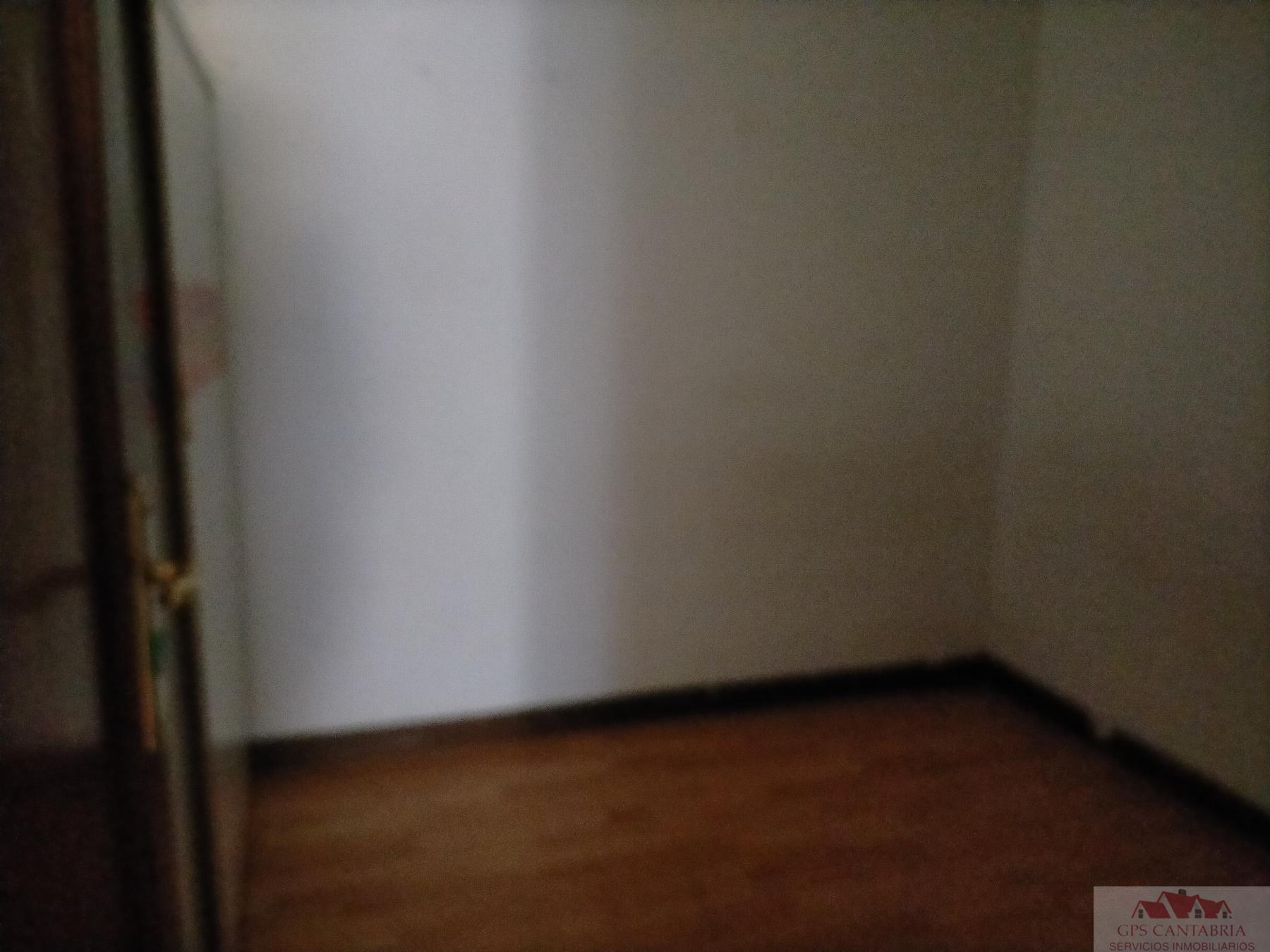 Venta de piso en Santander
