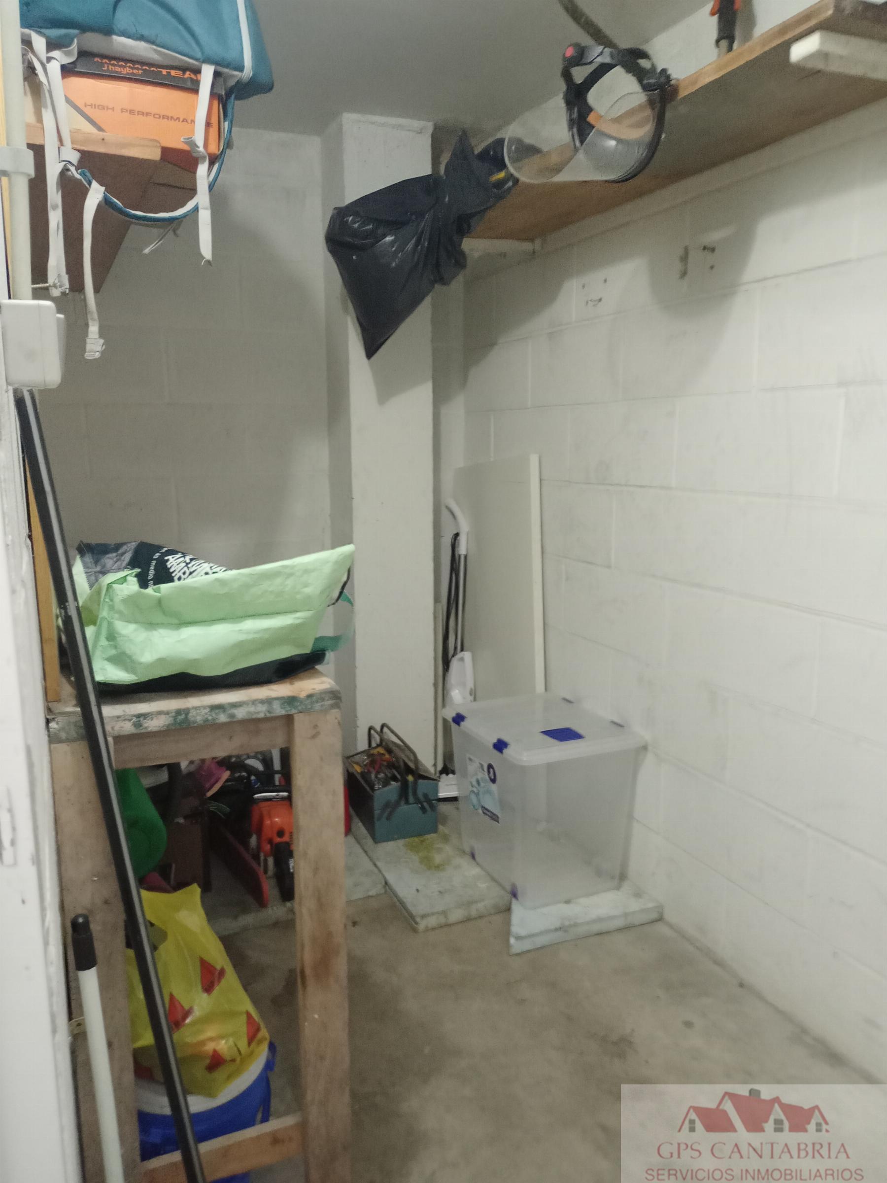 For sale of apartment in Reocín