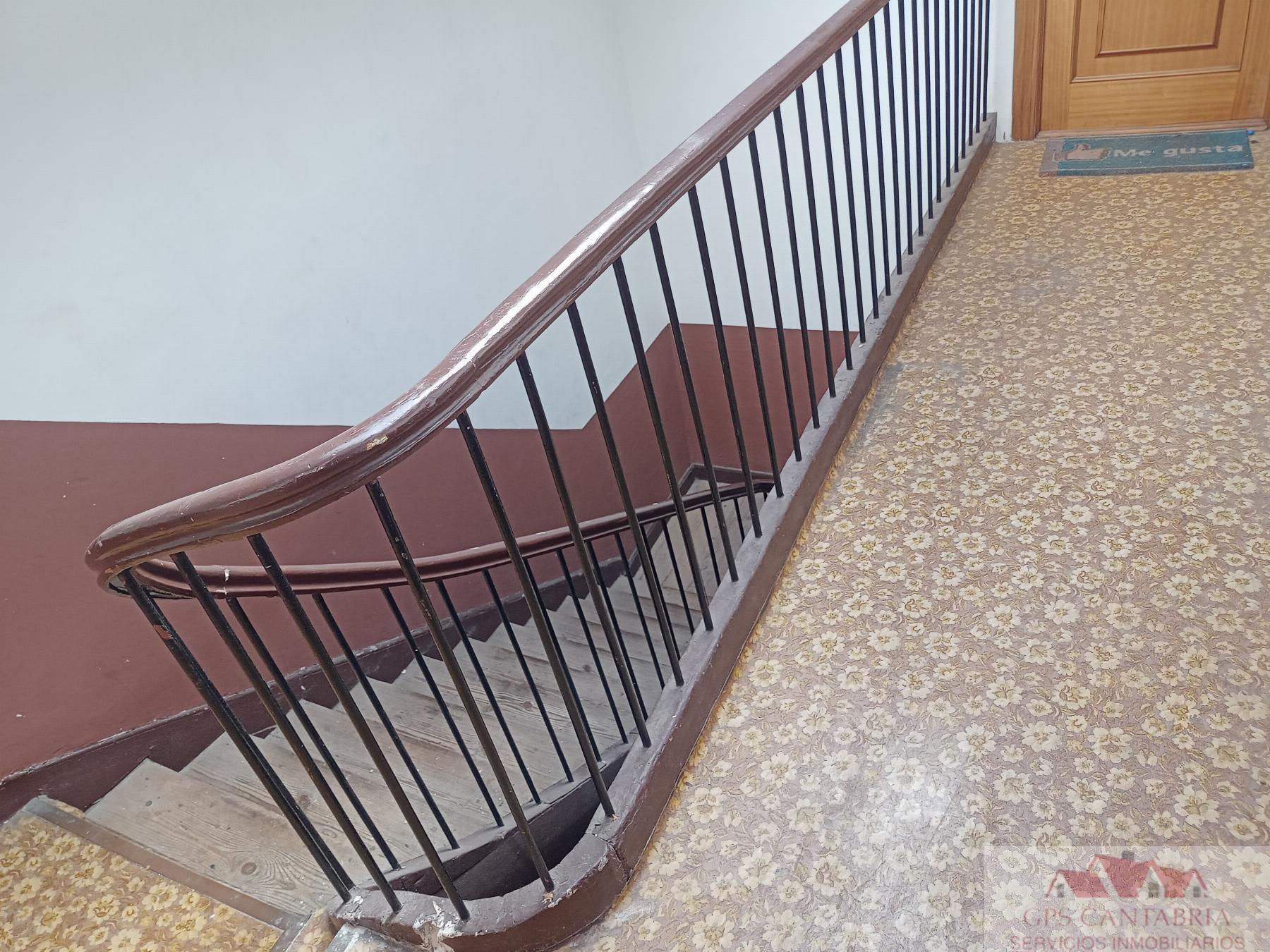 For sale of apartment in Santander