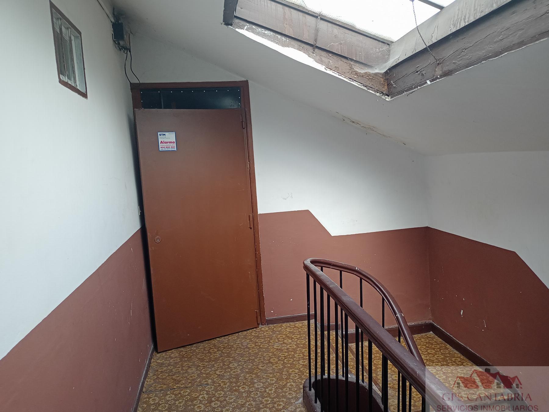 For sale of apartment in Santander