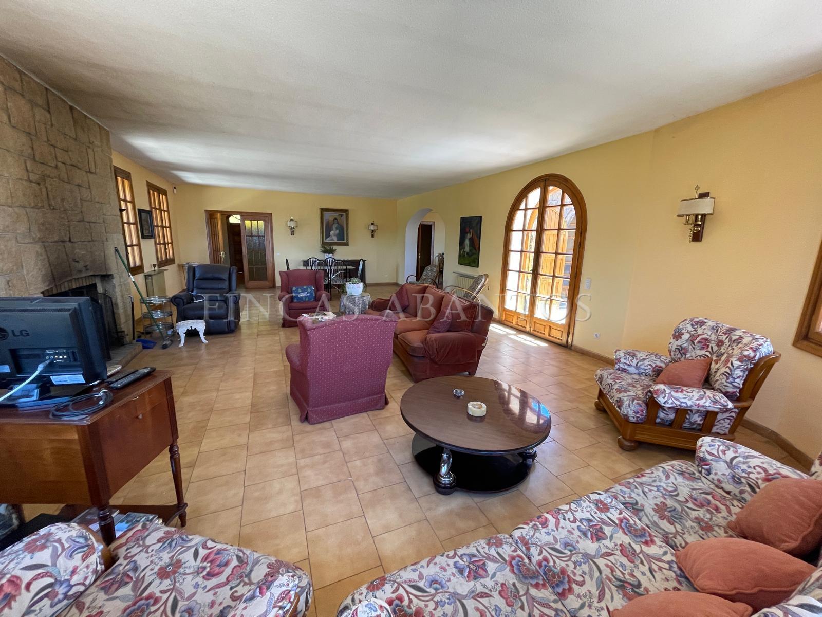 Venta de finca de recreo en Colmenarejo