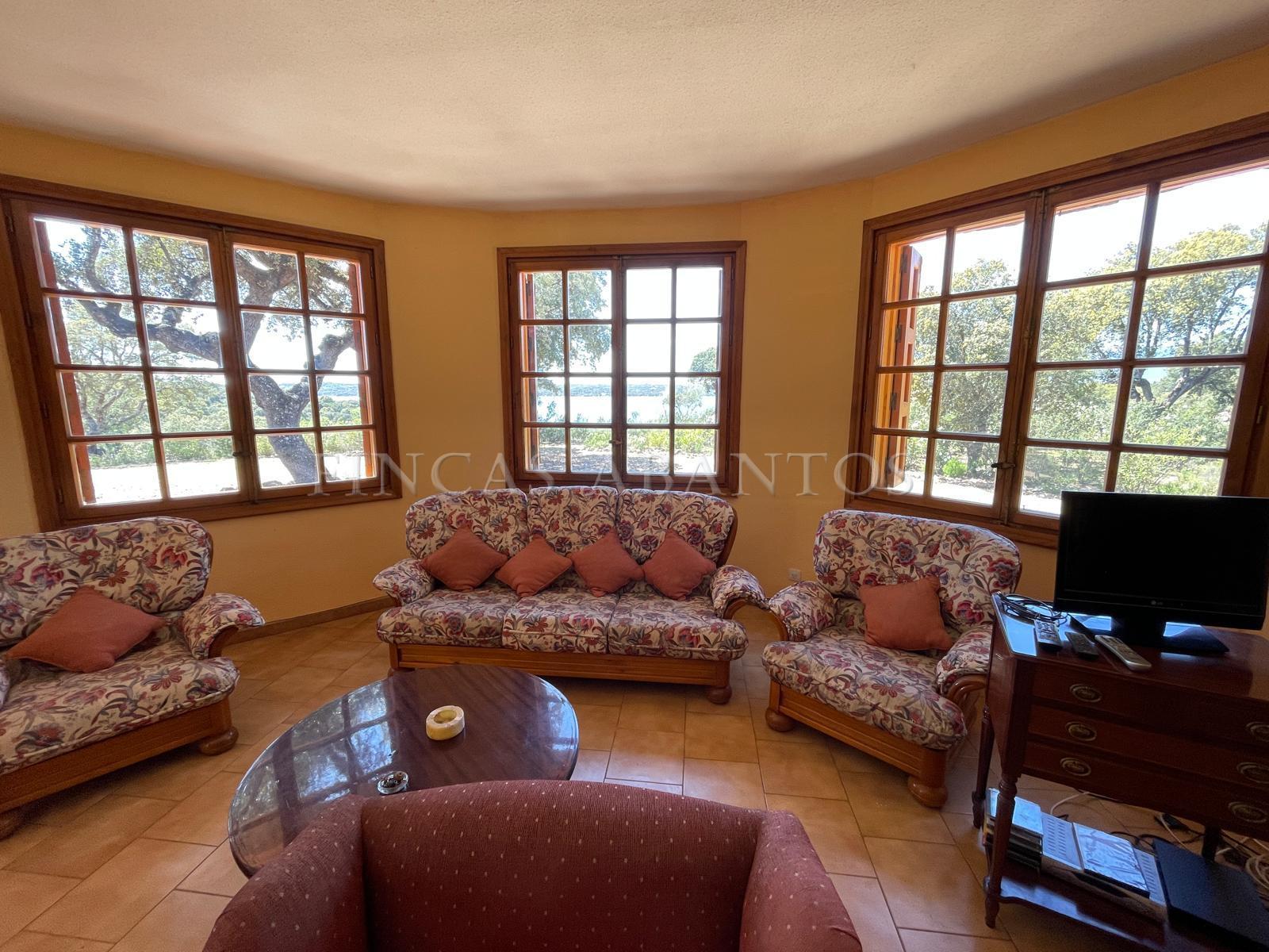 Venta de finca de recreo en Colmenarejo