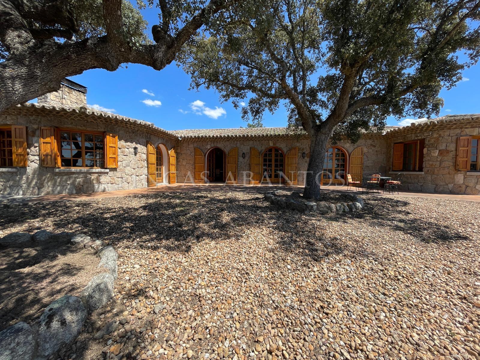 Venta de finca de recreo en Colmenarejo
