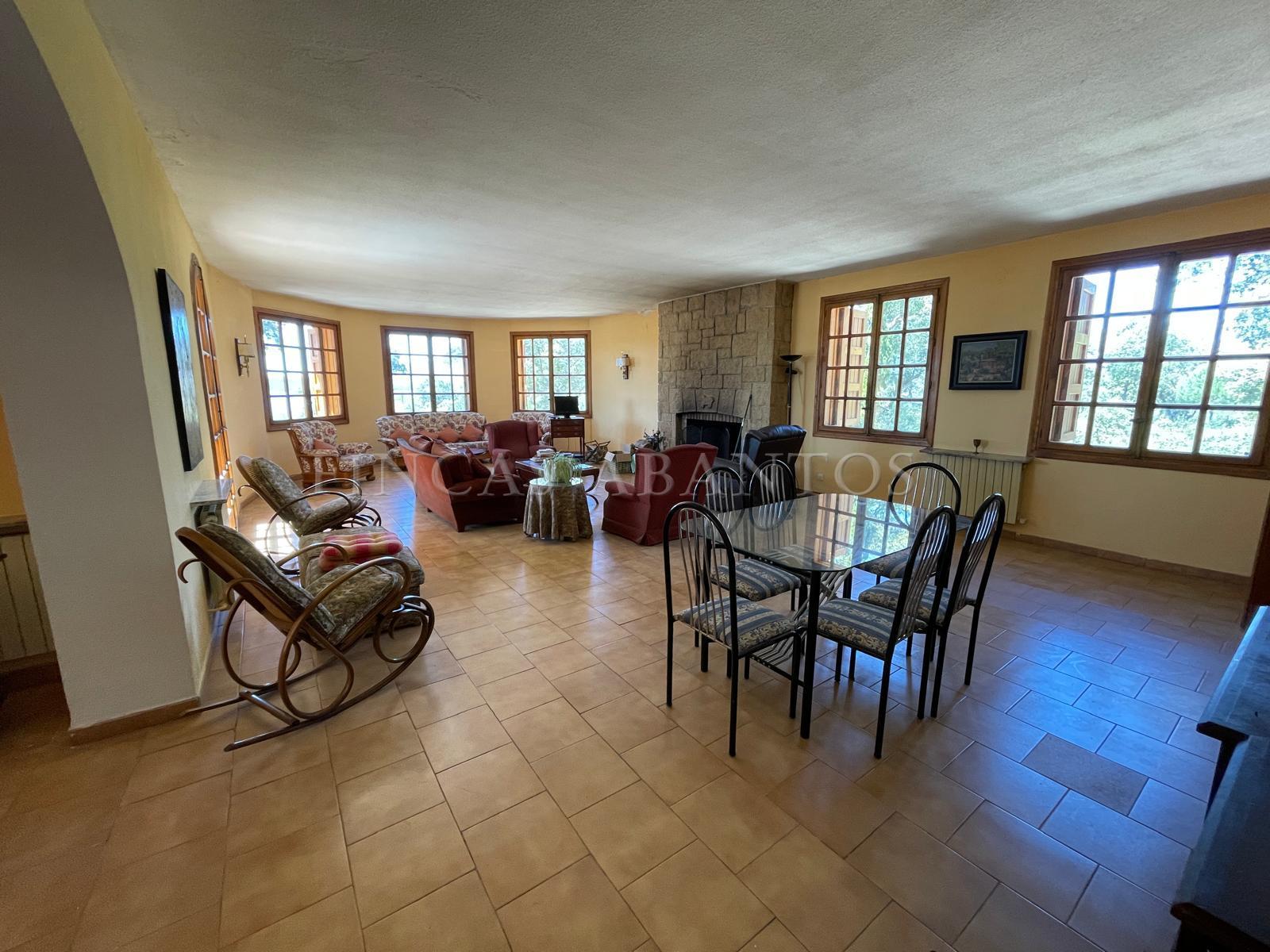 Venta de finca de recreo en Colmenarejo