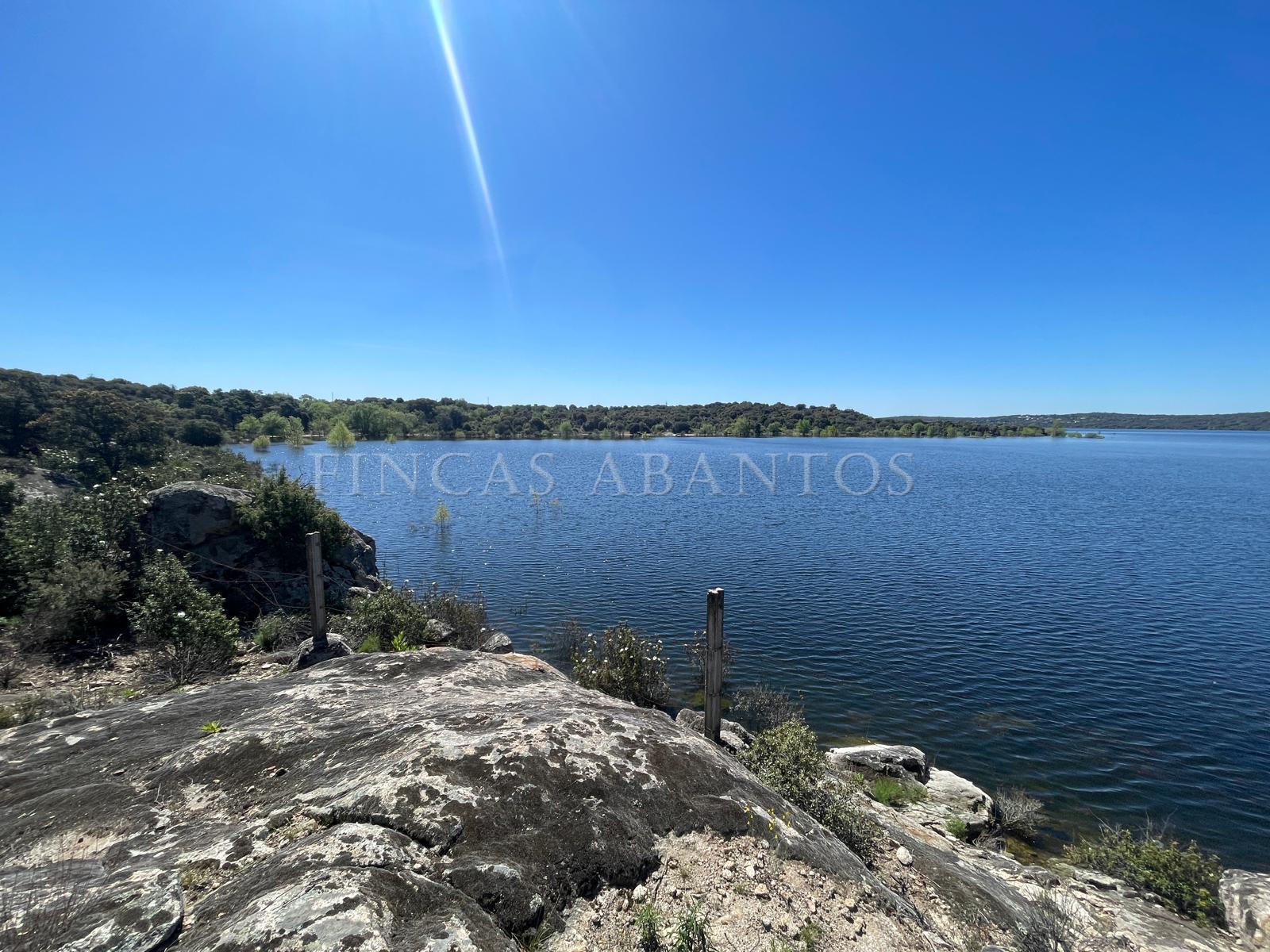 Venta de finca de recreo en Colmenarejo