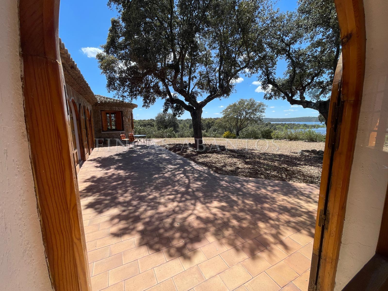 Venta de finca de recreo en Colmenarejo