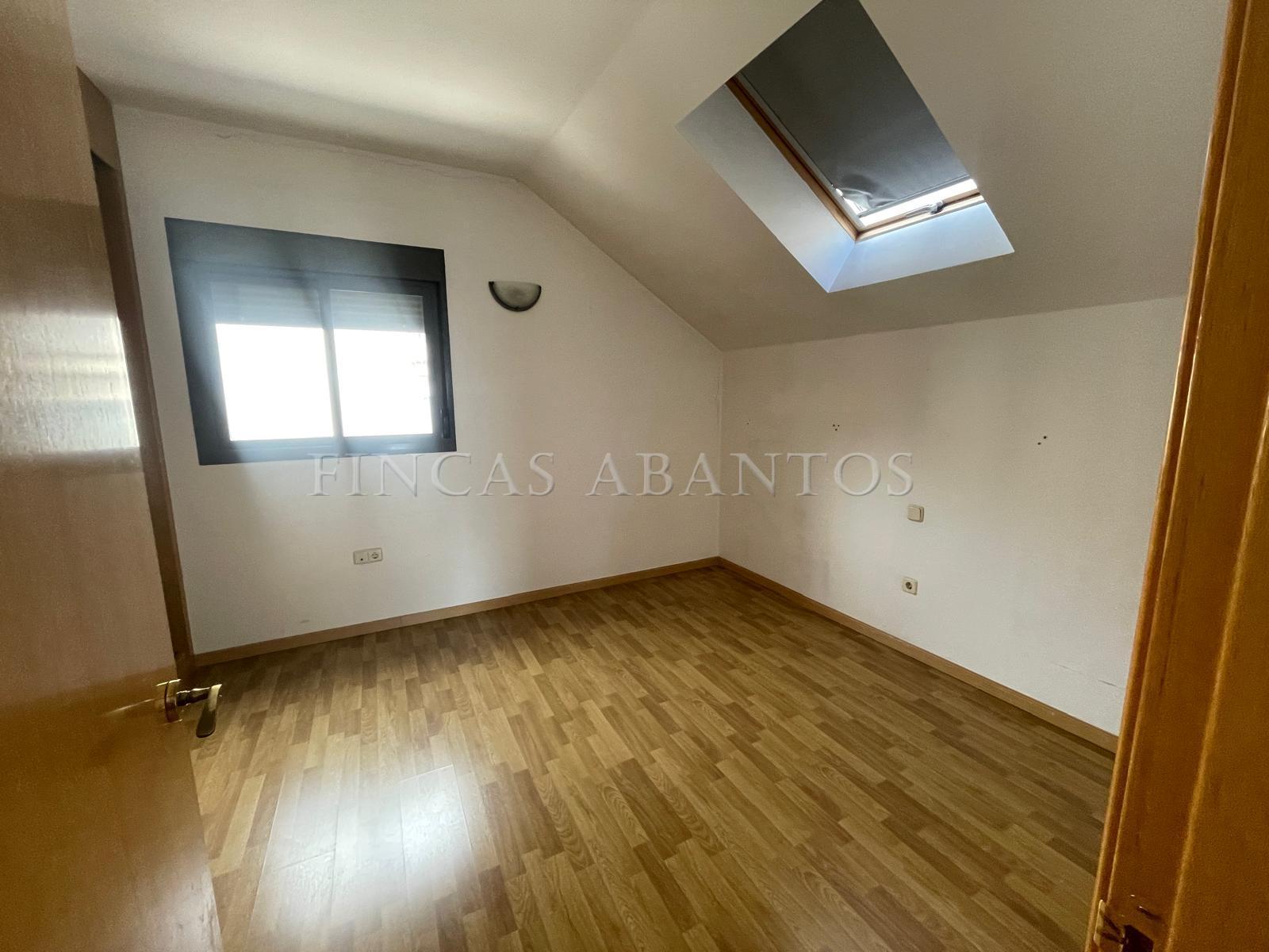 Venta de dúplex en San Lorenzo de El Escorial
