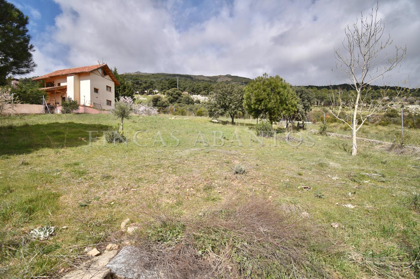 For sale of land in San Lorenzo de El Escorial