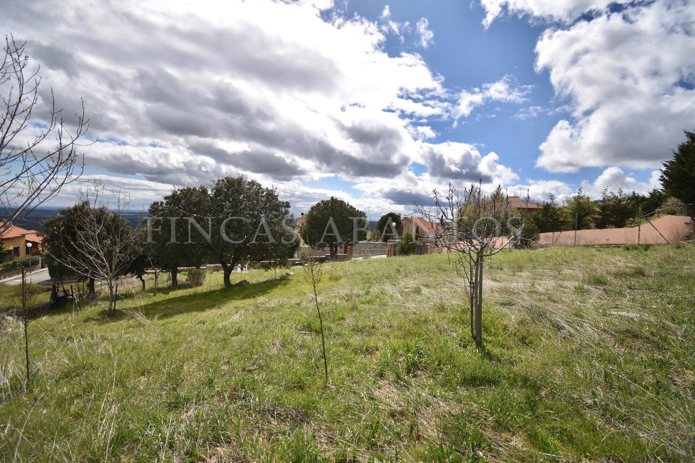 For sale of land in San Lorenzo de El Escorial