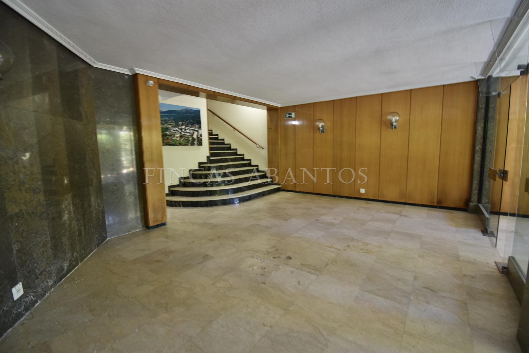 Entry/Exit