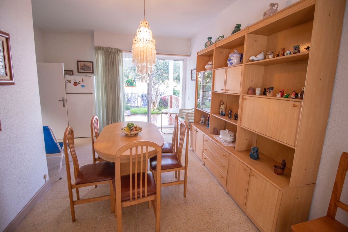 Venta de casa en Coma - Ruga