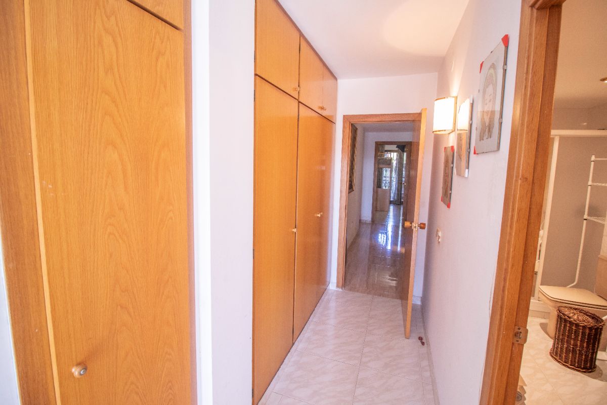 Venta de planta baja en Coma - Ruga