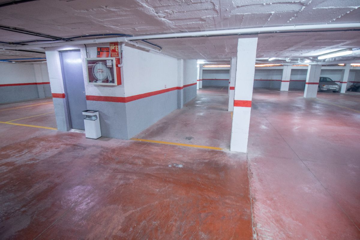 Venta de planta baja en Coma - Ruga